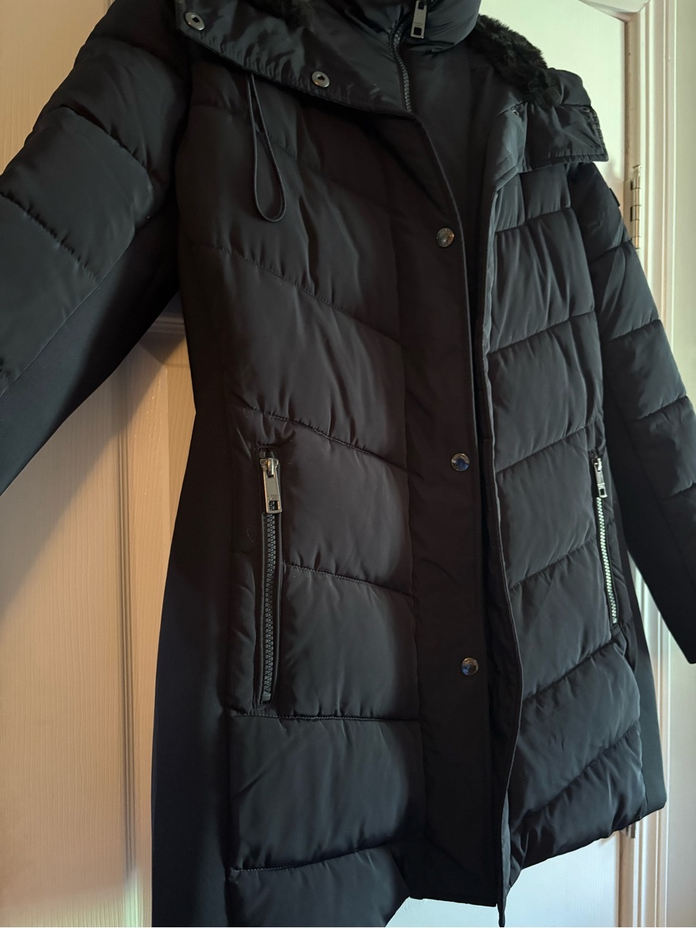 Andrew Marc Black Women's Quilted Puffer Coat with Faux Fur Hood - Picture 7 of 9